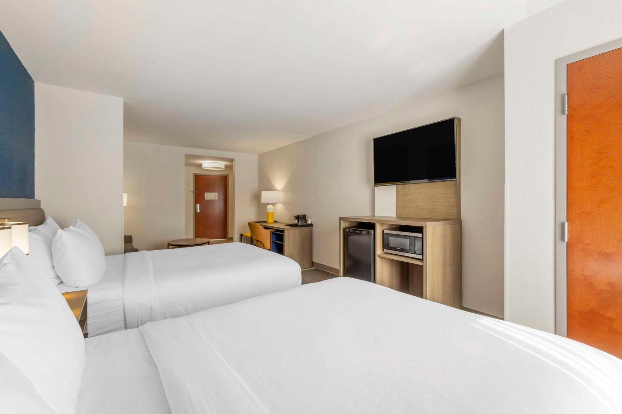 Comfort Suites Columbia Northeast - Fort Jackson Zewnętrze zdjęcie
