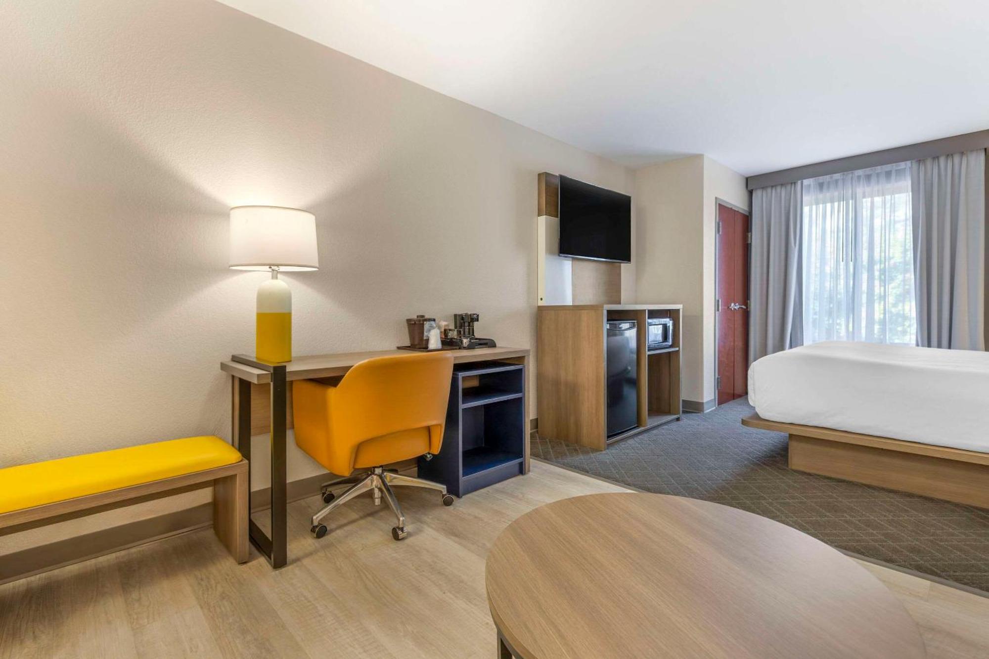 Comfort Suites Columbia Northeast - Fort Jackson Zewnętrze zdjęcie