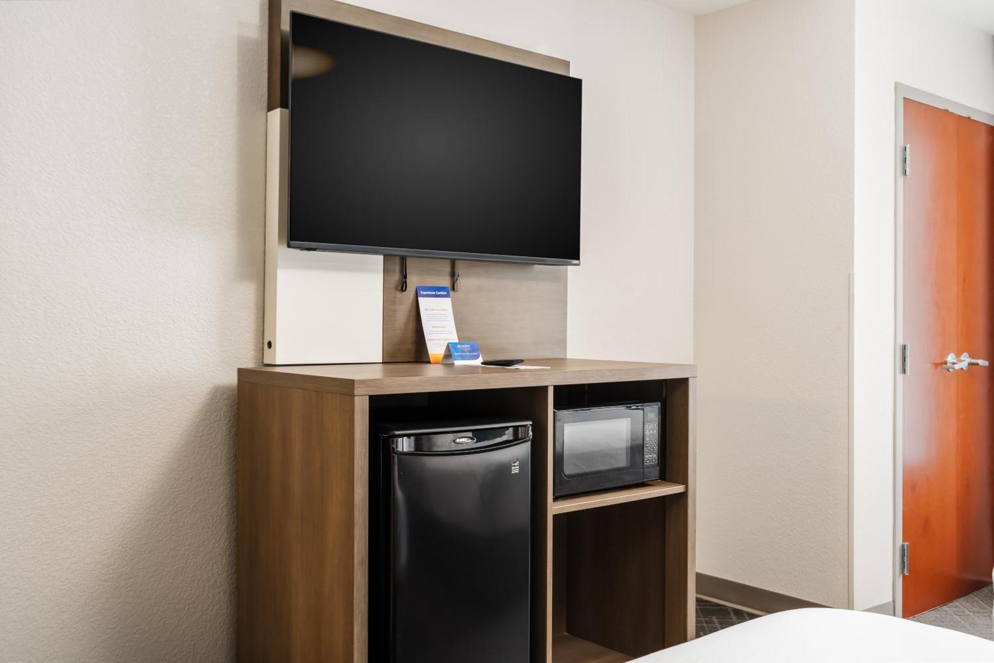 Comfort Suites Columbia Northeast - Fort Jackson Zewnętrze zdjęcie